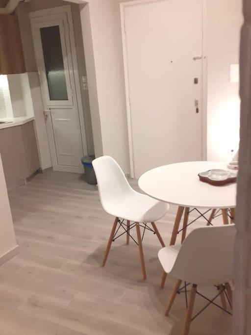 Μοντέρνο Διαμέρισμα - Stylish Appartment Loutraki Luaran gambar